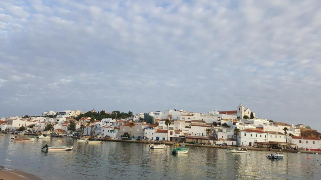 Villa With Beautiful See Views & Spacious Garden Ferragudo  Esterno foto